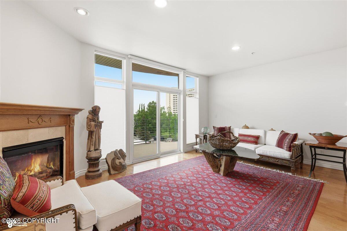 222 E 7th Avenue #303