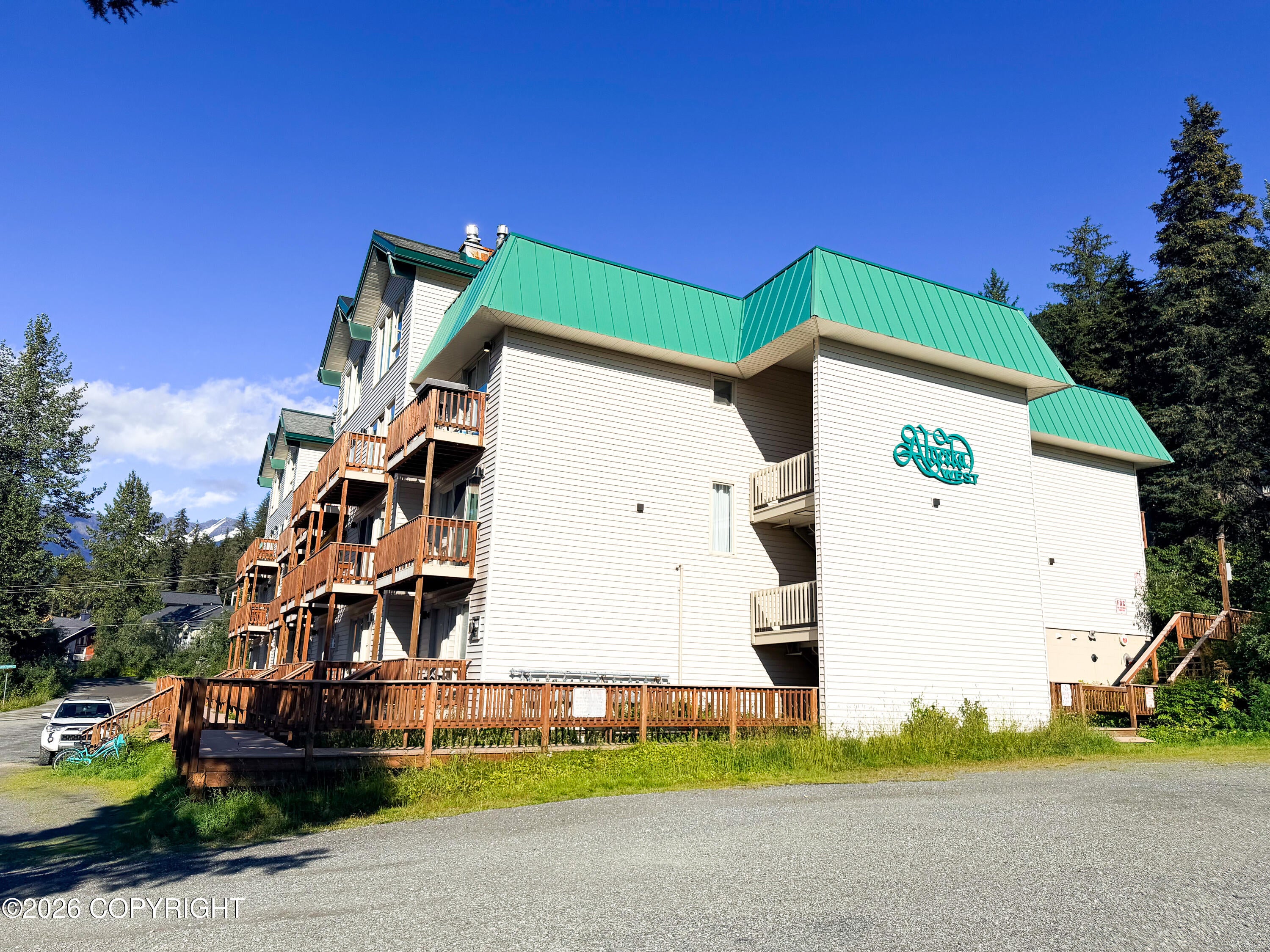 125 White Pass Lane #804