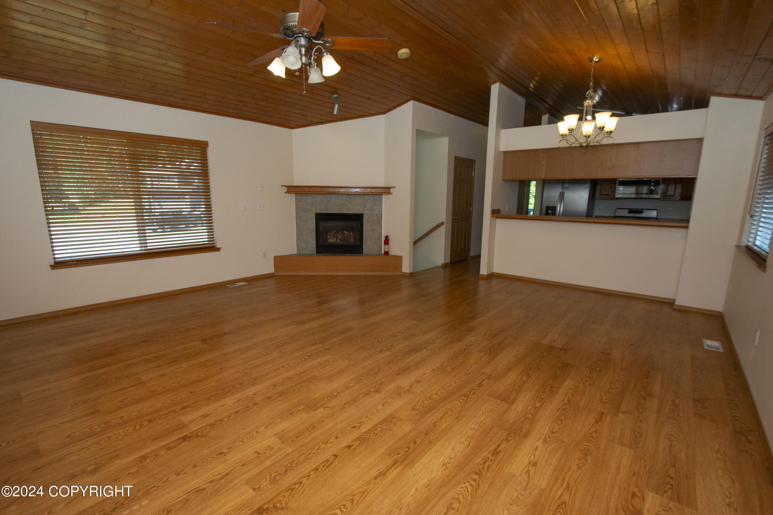 20227 Glacier Park Circle, Eagle River, Alaska image 8