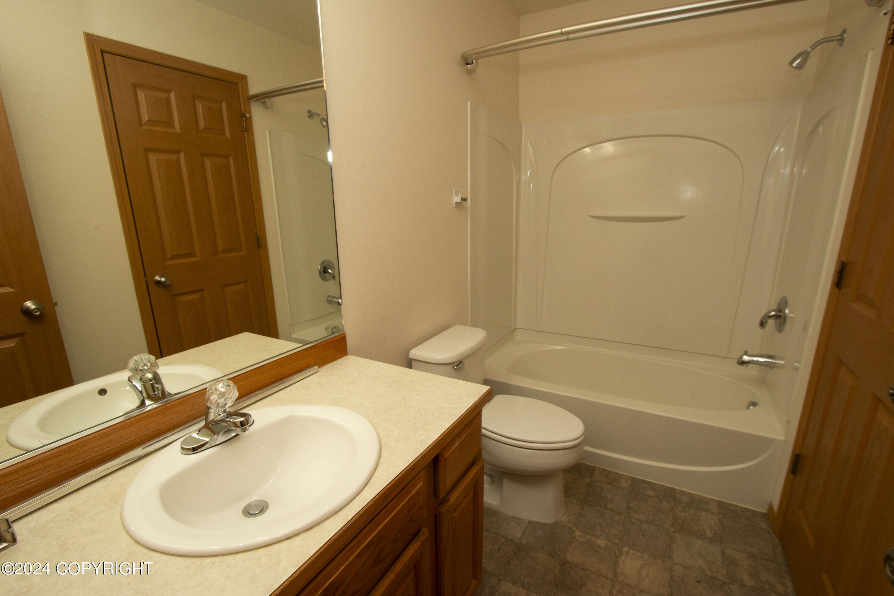 20227 Glacier Park Circle, Eagle River, Alaska image 13