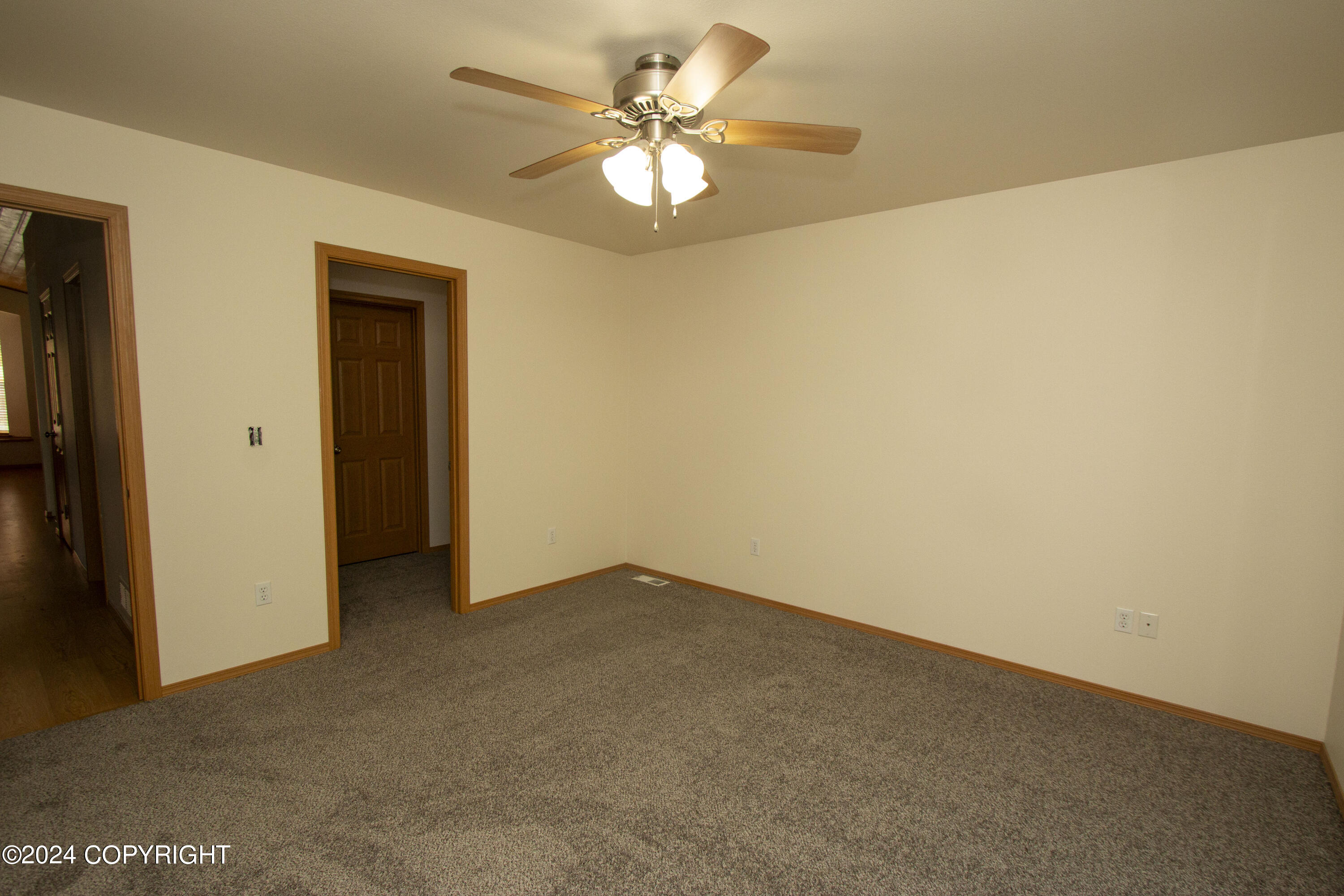 20227 Glacier Park Circle, Eagle River, Alaska image 17