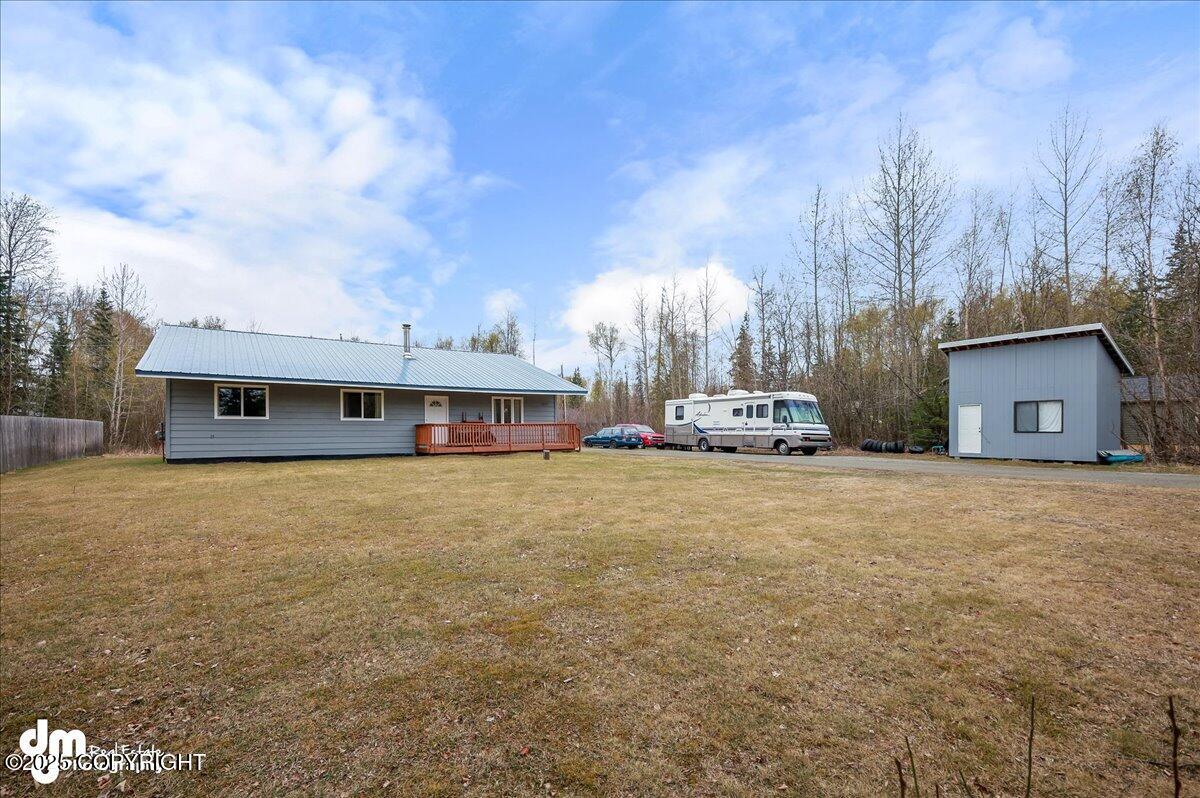 5870 W Phenix Avenue, Wasilla, Alaska image 1