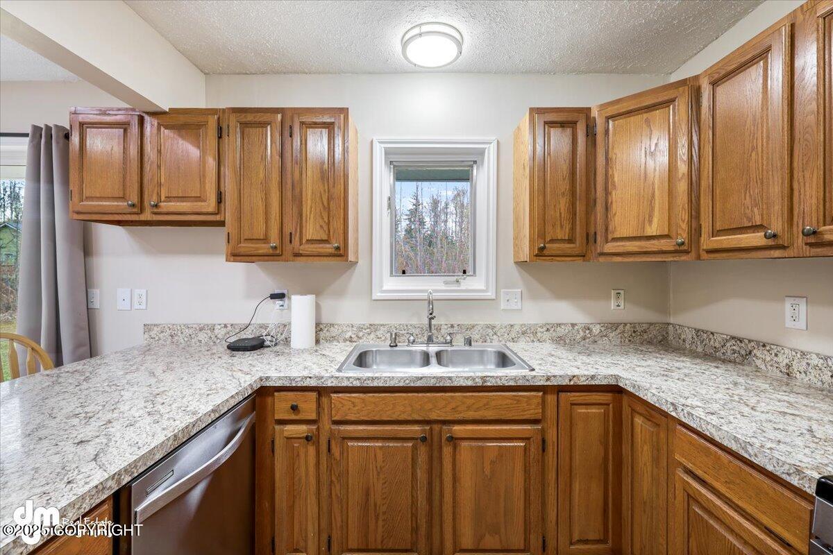 5870 W Phenix Avenue, Wasilla, Alaska image 14