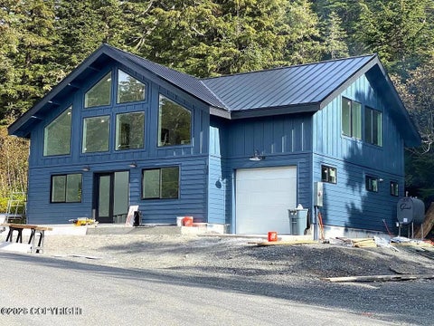 Homes For Sale - 100 Cabin Ridge Rd. Road<br/> Cordova, AK 99574