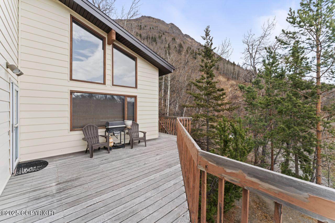 23675 Glacier View Drive, Eagle River, Alaska image 31