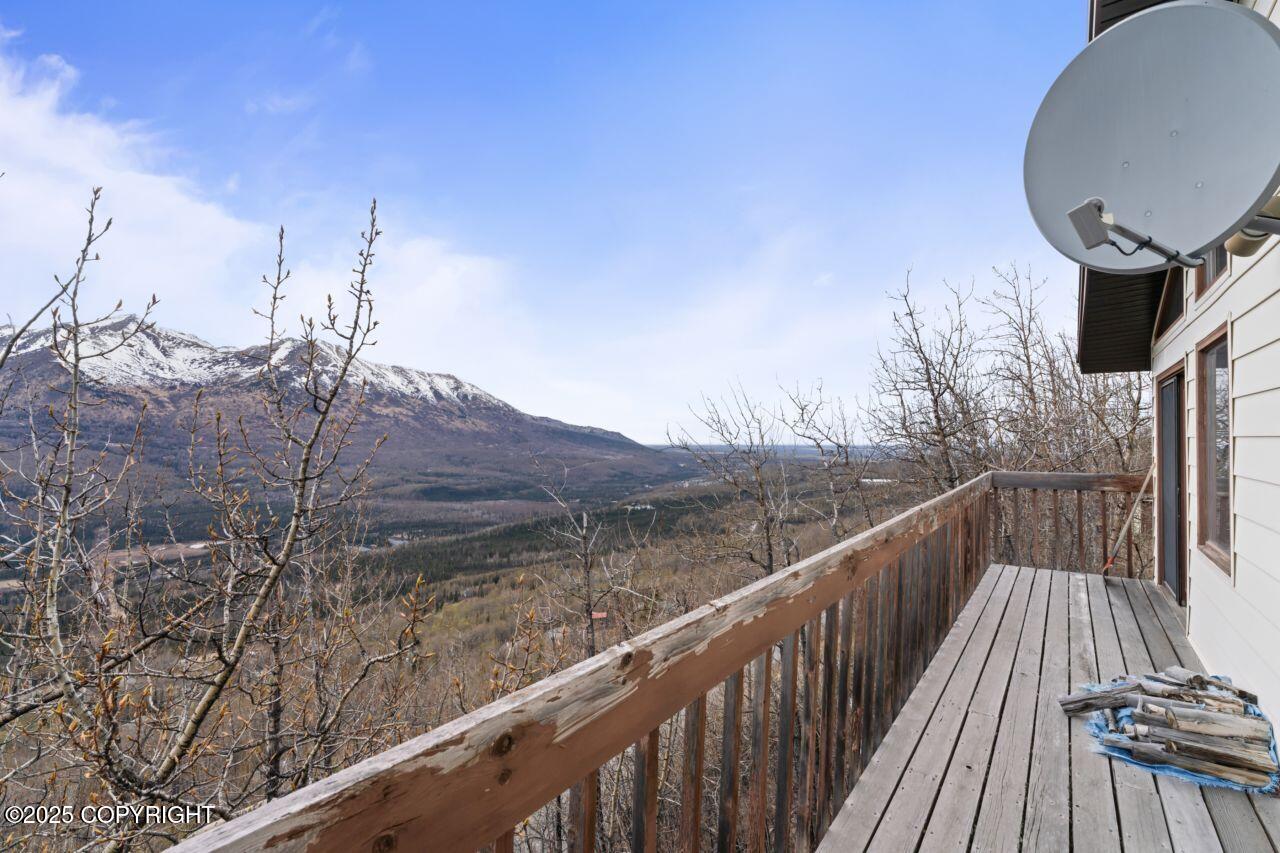 23675 Glacier View Drive, Eagle River, Alaska image 46