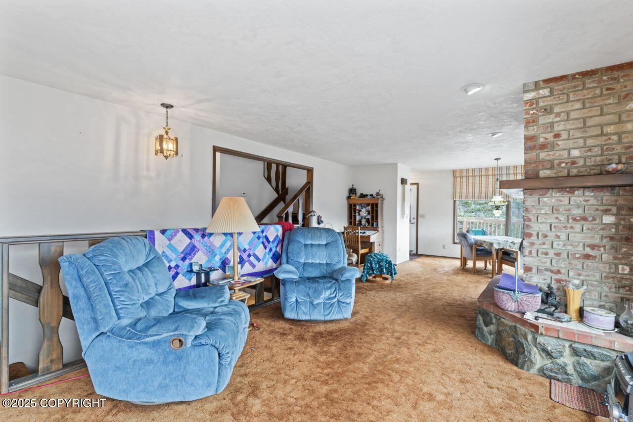 23675 Glacier View Drive, Eagle River, Alaska image 12