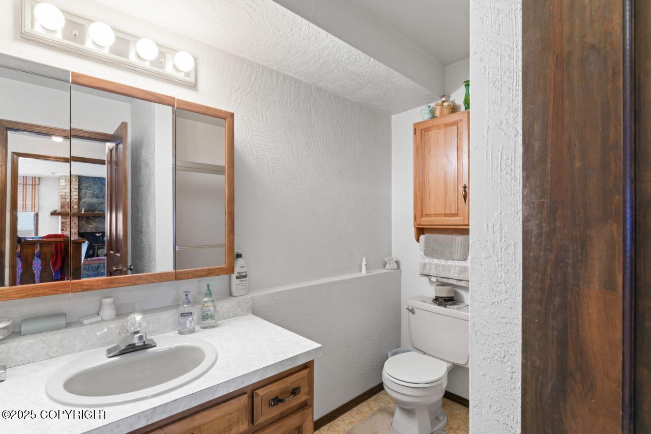 23675 Glacier View Drive, Eagle River, Alaska image 24