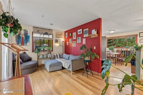 Featured picture for the property 26-10845