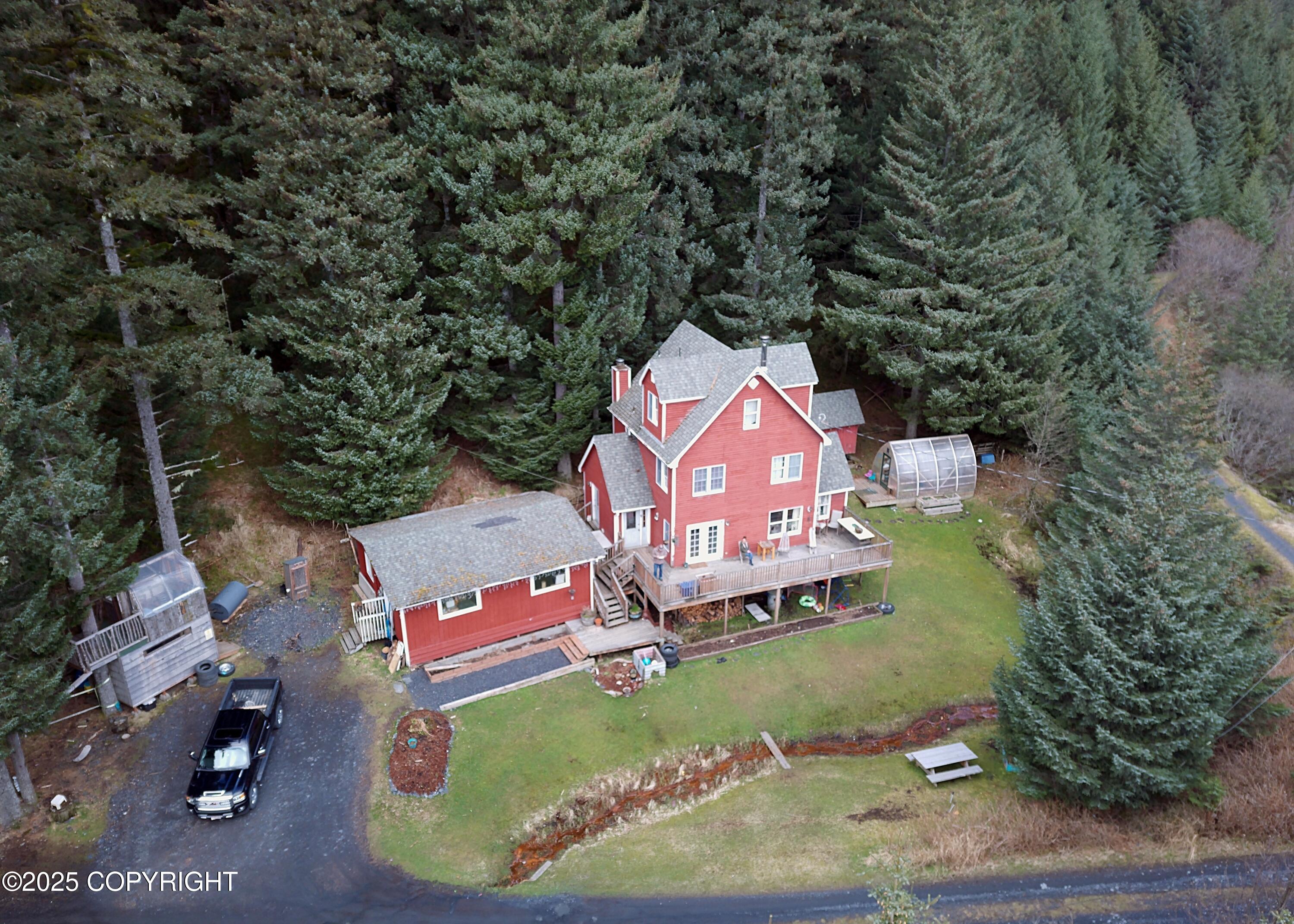 827 Lilly Drive, Kodiak, Alaska image 4