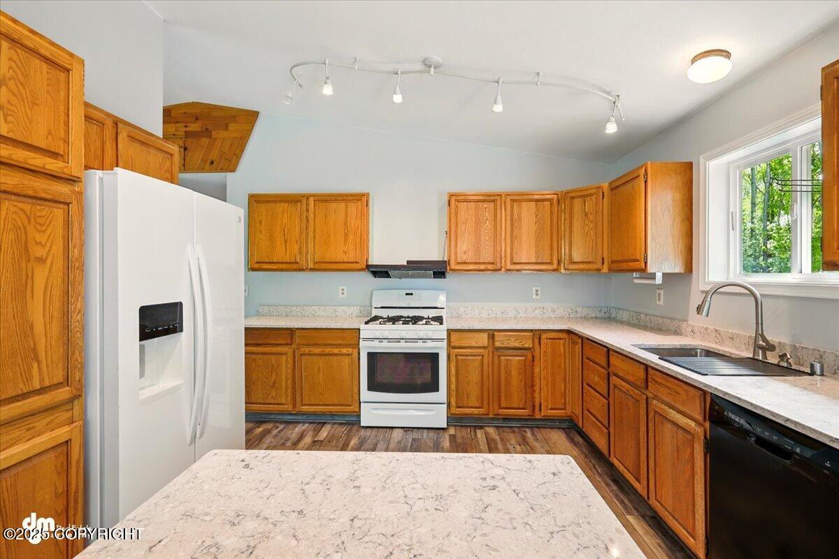 6940 W Gruening Place, Wasilla, Alaska image 15