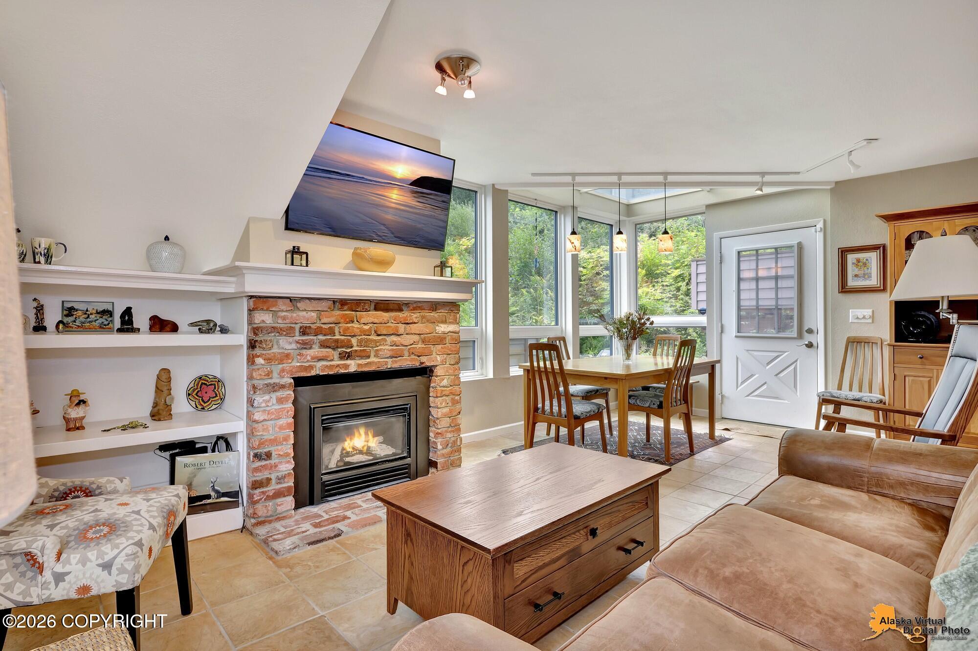 144 Lower Terrace #1