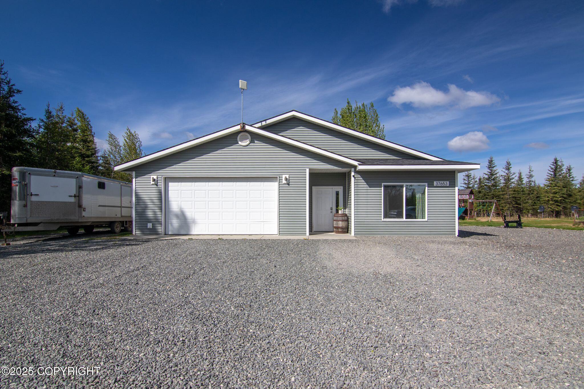 37653 Deville Road, Soldotna, Alaska image 1