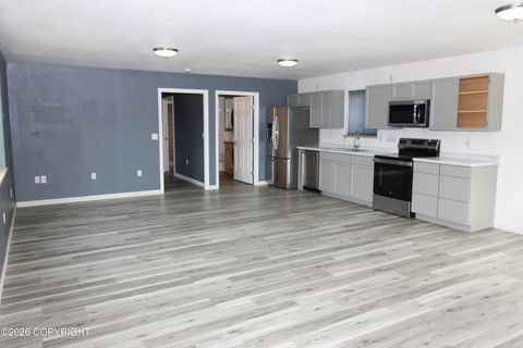 Photo of 2898 S Vine Road, Wasilla, AK 99654 (MLS # 26-4772)