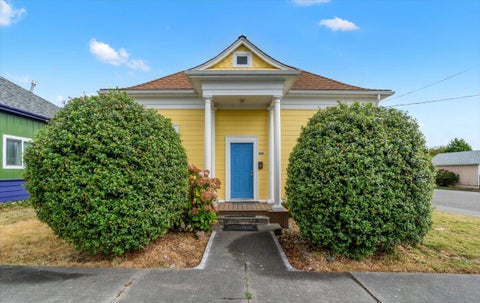 Photo of 507 15th Street, Fortuna, CA 95540 (MLS # 273292)