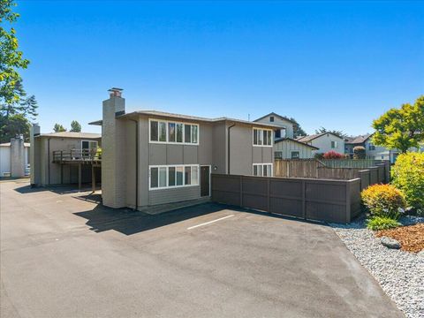 Photo of 4564 Valley West Boulevard, Arcata, CA 95521 (MLS # 272874)