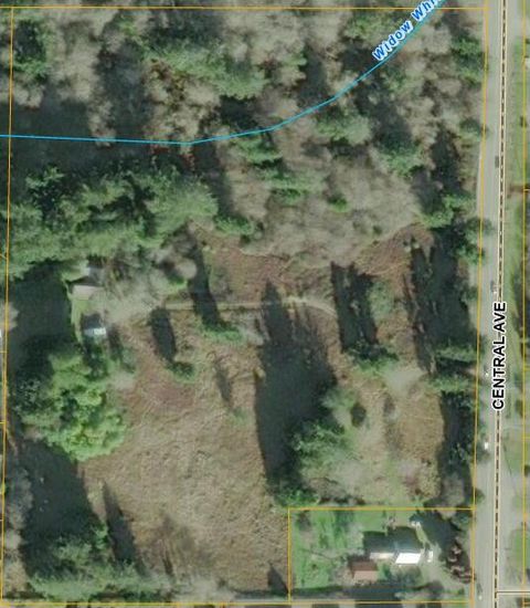 Photo of 2484 Central Avenue, McKinleyville, CA 95519 (MLS # 271538)