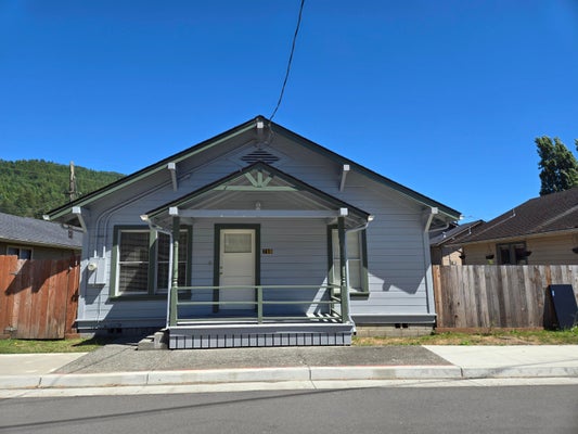 750 WILLIAMS ST, SCOTIA, CA 95565 - Image 0dfad55d9f37b8a9fcffcc92cb8922bd/502650487