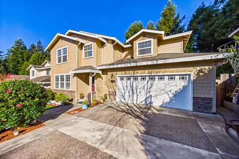Photo of 3945 Davis Court, Eureka, CA 95503 (MLS # 271525)