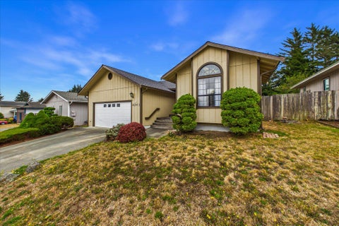 Photo of 6241 Pryor Street, Eureka, CA 95503 (MLS # 273346)