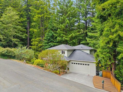 Photo of 2227 Wood Street, Eureka, CA 95501 (MLS # 271557)