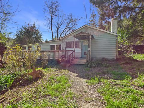 Photo of 5350 Briceland Road, Garberville, CA 95542 (MLS # 271809)