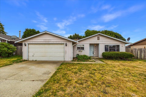 Photo of 1732 Holly Drive, McKinleyville, CA 95519 (MLS # 273079)