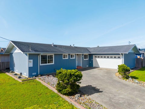 Photo of 3106 Brian Court, Arcata, CA 95521 (MLS # 273008)
