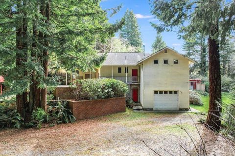 1166\/1168 Fickle Hill Road, Arcata, CA 95521 - #: 267205