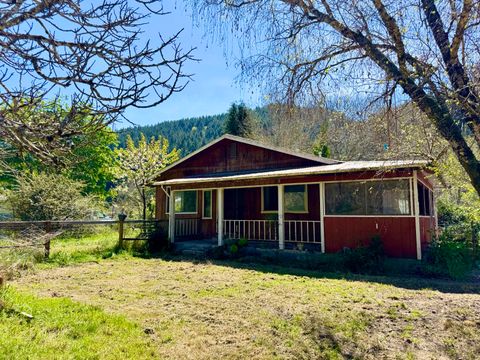 Photo of 21260 Ca-Hwy 36, Carlotta, CA 95528 (MLS # 271887)