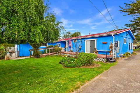 Photo of 1455 Anderson Avenue, McKinleyville, CA 95519 (MLS # 271993)