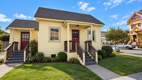 Photo of 304 L Street, Eureka, CA 95501 (MLS # 273384)