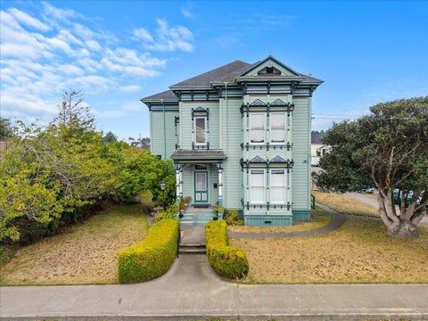Photo of 2031 F Street, Eureka, CA 95501 (MLS # 273469)