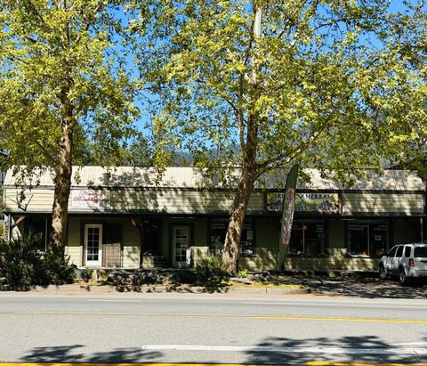 Photo of 39011 Ca-299, Willow Creek, CA 95573 (MLS # 272052)