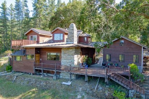 Photo of 3830 Thomas Road, Miranda, CA 95553 (MLS # 271568)