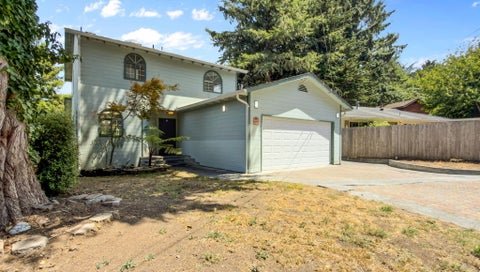 Photo of 6385 Purdue Drive, Humboldt Hill, CA 95503 (MLS # 273022)