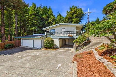 Photo of 1824 County Lane, Eureka, CA 95501 (MLS # 273251)