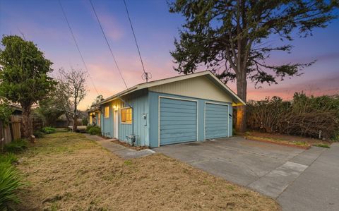 Photo of 3640 F Street, Eureka, CA 95503 (MLS # 271987)