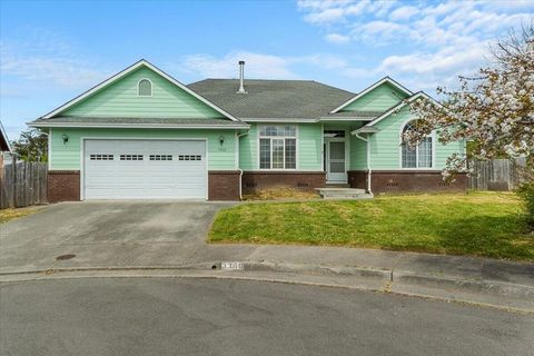 Photo of 3360 Covey Court, Fortuna, CA 95540 (MLS # 271983)