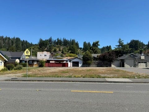Photo of 860 Main Street, Fortuna, CA 95540 (MLS # 272749)