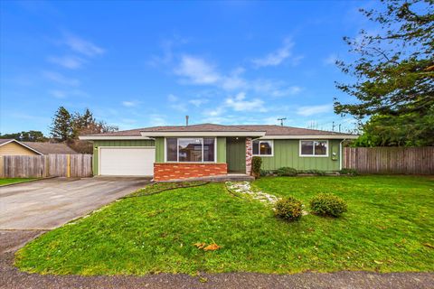 Photo of 1891 Clara Avenue, Fortuna, CA 95540 (MLS # 271621)