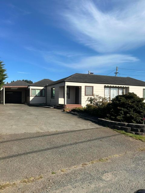 Photo of 1615 Henry Lane, McKinleyville, CA 95519 (MLS # 271790)