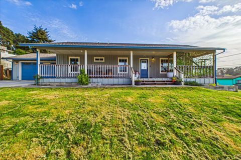 Photo of 1675 Rohnerville Road, Fortuna, CA 95540 (MLS # 271897)