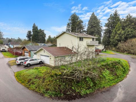 Photo of 2121 Serenity Lane, Eureka, CA 95503 (MLS # 271721)