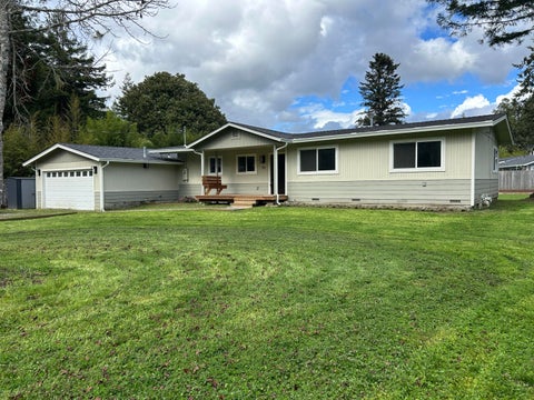 Photo of 67 Kirk Court, Carlotta, CA 95528 (MLS # 273391)