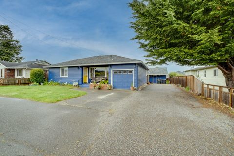 Photo of 1270 Mill Creek Way, Fortuna, CA 95540 (MLS # 272495)