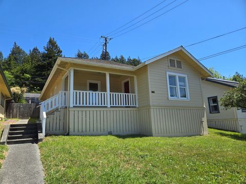 Photo of 550 B Street, Scotia, CA 95565 (MLS # 272402)