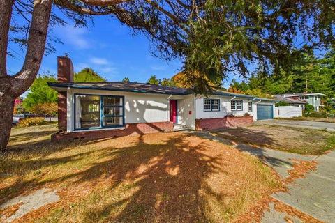 Photo of 1905 Russ Street, Eureka, CA 95501 (MLS # 273590)