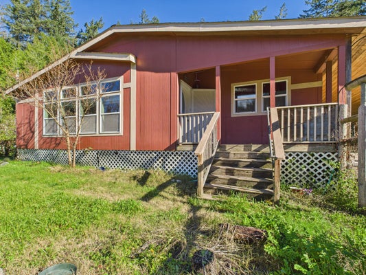 7 MAPLE AVE, CARLOTTA, CA 95528 - Image 66166c8af1218b53a4e68f917e5dfb3c/2648594617