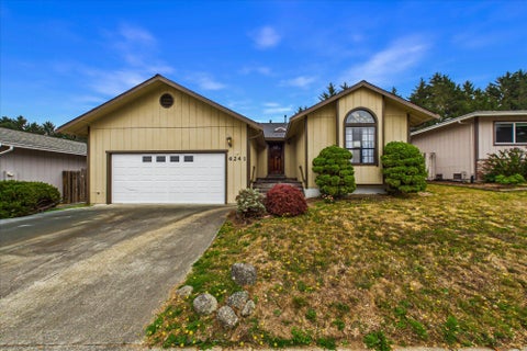 Photo of 6241 Pryor Street, Humboldt Hill, CA 95503 (MLS # 273500)